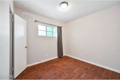 144 N Hunt Drive E, Mesa, AZ 85203 - Photo 10