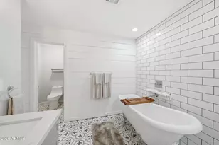 1359 E Weldon Ave, Phoenix, AZ 85014 - Photo 32