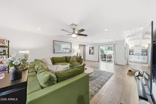 1359 E Weldon Ave, Phoenix, AZ 85014 - Photo 18