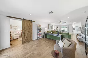 1359 E Weldon Ave, Phoenix, AZ 85014 - Photo 22