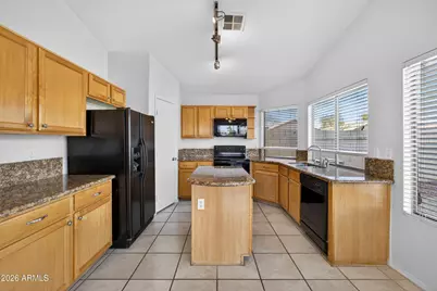 374 N Ocean Drive, Gilbert, AZ 85233 - Photo 8