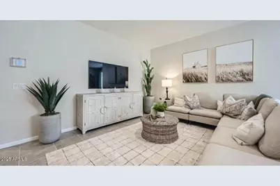 17317 W Gray Fox Trail, Surprise, AZ 85387 - Photo 8