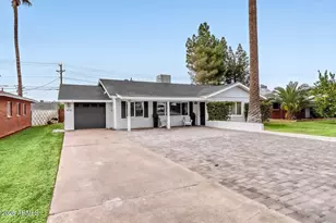 4036 N 40th Pl, Phoenix, AZ 85018 - Photo 2