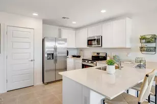 25010 N 174th Ln, Surprise, AZ 85387 - Photo 4