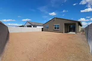 18216 N Pietra Dr, Maricopa, AZ 85138 - Photo 2