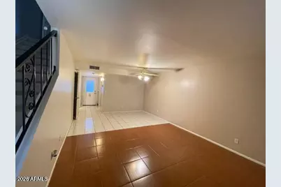 7126 N 19th Avenue #120, Phoenix, AZ 85021 - Photo 2