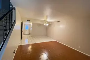 7126 N 19th Ave, Phoenix, AZ 85021 - Photo 2