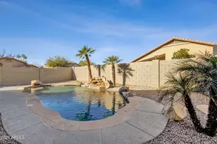 5672 W Manzanita Dr, Glendale, AZ 85302 - Photo 36