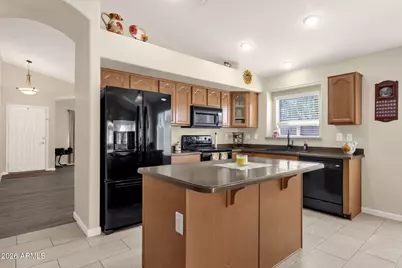 5672 W Manzanita Drive, Glendale, AZ 85302 - Photo 12