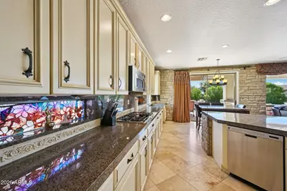 2206 W Keller Court, Anthem, AZ 85086 - Photo 16