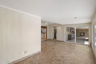 12032 N Hillcrest Dr, Sun City, AZ 85351 - Photo 20