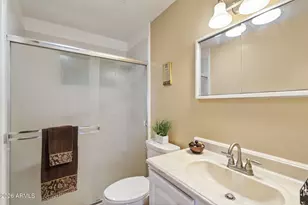 12032 N Hillcrest Dr, Sun City, AZ 85351 - Photo 10