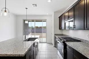 4169 W Erik Ln, San Tan Valley, AZ 85144 - Photo 12