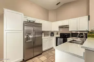 10986 W Rio Vista Ln, Avondale, AZ 85323 - Photo 12