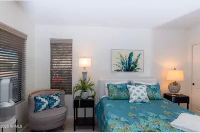 8629 W Maui Lane, Peoria, AZ 85381 - Photo 26