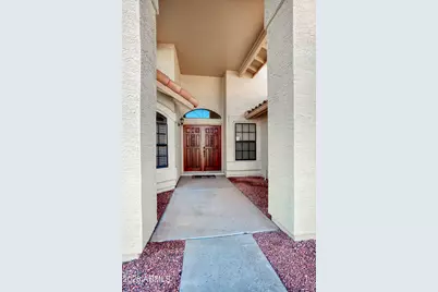 10941 W Cottonwood Lane, Avondale, AZ 85392 - Photo 2