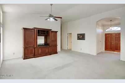 10941 W Cottonwood Lane, Avondale, AZ 85392 - Photo 8