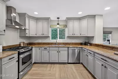 3335 E Mariposa Street, Phoenix, AZ 85018 - Photo 12