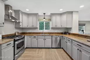 3335 E Mariposa St, Phoenix, AZ 85018 - Photo 12