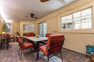 15218 N Agua Fria Dr, Sun City, AZ 85351 - Photo 12