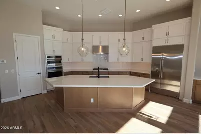 20693 W Berridge Lane, Buckeye, AZ 85396 - Photo 2