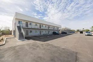 2121 W Adams St, Phoenix, AZ 85009 - Photo 1