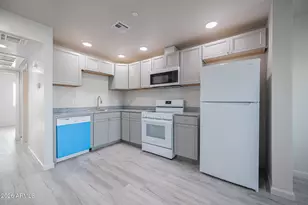 2121 W Adams St, Phoenix, AZ 85009 - Photo 8