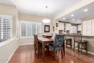 10015 E Mountain View Road #1012, Scottsdale, AZ 85258 - Photo 4