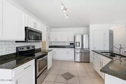 8813 N 68th Drive, Peoria, AZ 85345 - Photo 38