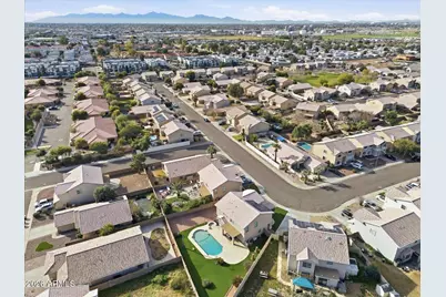 8813 N 68th Drive, Peoria, AZ 85345 - Photo 8