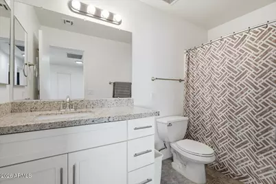 8813 N 68th Drive, Peoria, AZ 85345 - Photo 22