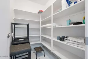 8813 N 68th Dr, Peoria, AZ 85345 - Photo 32