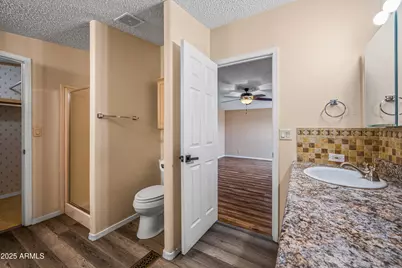 7642 E Holmes Avenue, Mesa, AZ 85209 - Photo 14