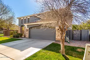 4285 E Cullumber Ct, Gilbert, AZ 85234 - Photo 2