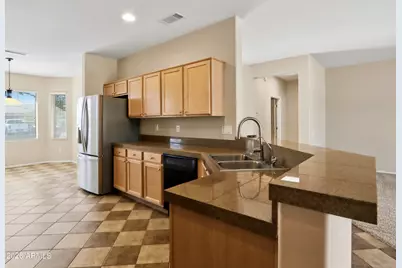 18012 W Tierra Del Sol Drive, Surprise, AZ 85387 - Photo 6