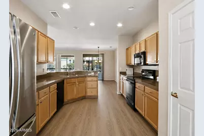 18012 W Tierra Del Sol Drive, Surprise, AZ 85387 - Photo 10
