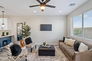 1642 E Monte Vista Rd, Phoenix, AZ 85006 - Photo 2