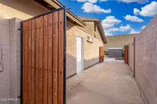 1115 W Santa Cruz Dr, Tempe, AZ 85282 - Photo 28