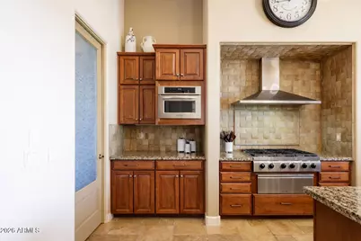 8469 E Nightingale Star Drive, Scottsdale, AZ 85266 - Photo 12