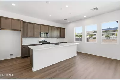18028 W Bighorn Avenue, Goodyear, AZ 85338 - Photo 12