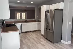 6242 W Wood St, Phoenix, AZ 85043 - Photo 4