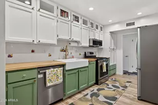 410 W Mulberry Dr, Phoenix, AZ 85013 - Photo 10