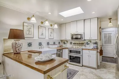 7937 E Crestwood Way, Scottsdale, AZ 85250 - Photo 8