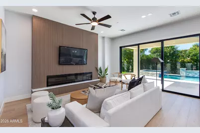 3834 N 34th Street, Phoenix, AZ 85018 - Photo 4