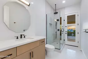 3834 N 34th St, Phoenix, AZ 85018 - Photo 16