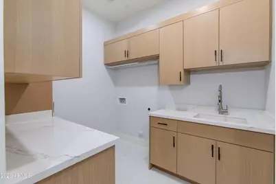 3834 N 34th Street, Phoenix, AZ 85018 - Photo 18