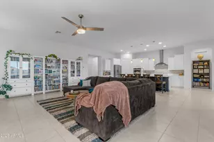 16635 W Valencia Dr, Goodyear, AZ 85338 - Photo 8