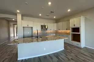 15758 W Sand Hills Rd, Surprise, AZ 85387 - Photo 12