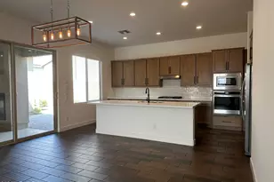 11551 N Luckenbach St, Surprise, AZ 85388 - Photo 6