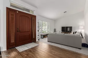 3711 E Goldfinch Gate Ln, Phoenix, AZ 85044 - Photo 4